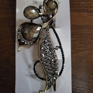 NWT Rhinestone Encrusted Hair Clip